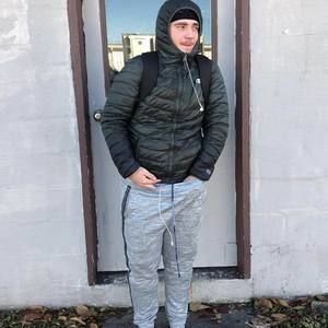 Meet your Posher, Cameron